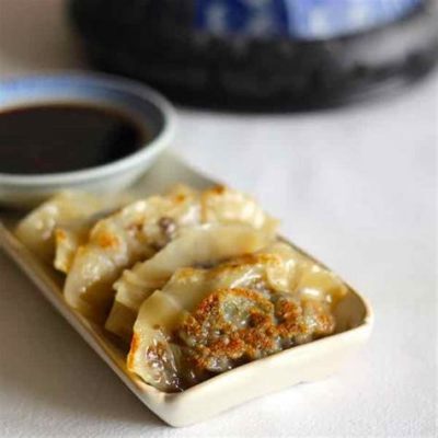  Jiaozi: Een Explosie van Geuren en Texturen in Elke Byte!